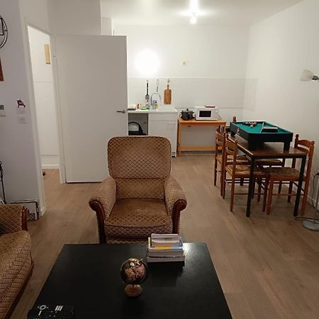Bel Appartement Disponible Конфлан-Сент-Онорин Екстериор снимка